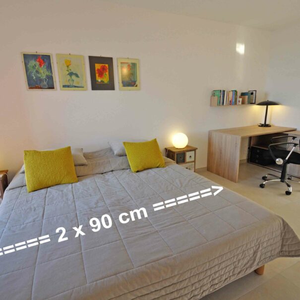 11-t3r-corsica-porticcio-chambre-lit-180