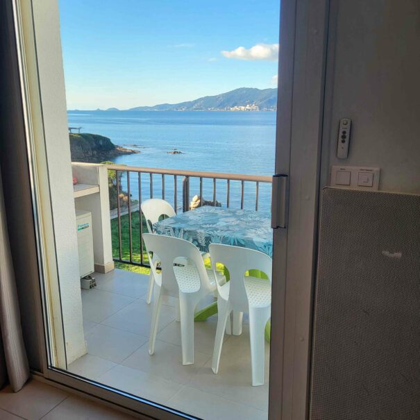 05-t3d-corsica-porticcio-balcon-volet-roulant