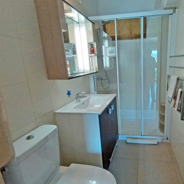 10-t3d-corsica-porticcio-salle-d-eau